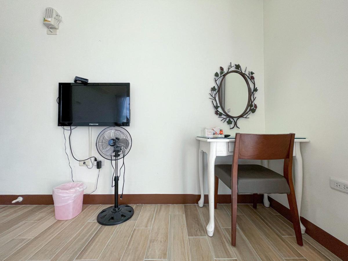 Sevilla Hostel Taitung Ngoại thất bức ảnh